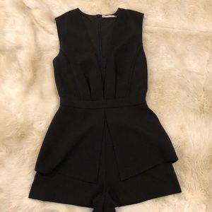 MUSTARD SEED BLACK LOW CUT ROMPER🖤🖤